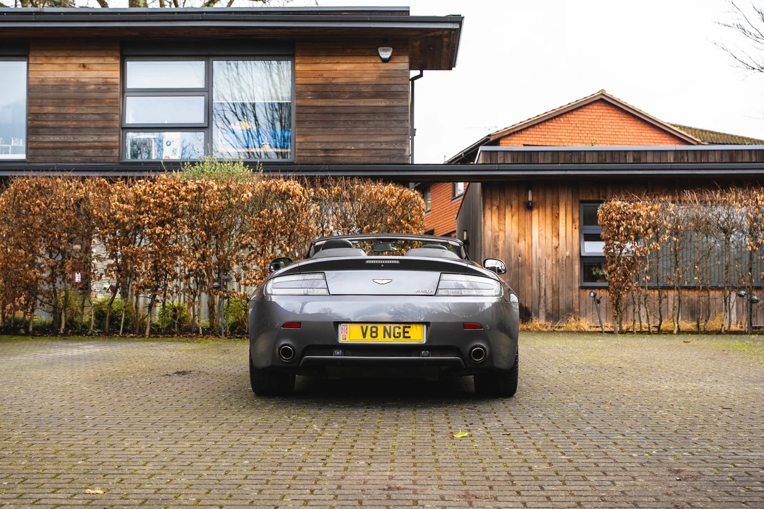 2009 Aston Martin V8 Vantage (2006-2017) - Image 14 of 31