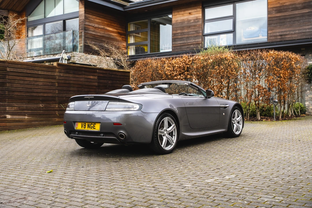 2009 Aston Martin V8 Vantage (2006-2017) - Image 7 of 31