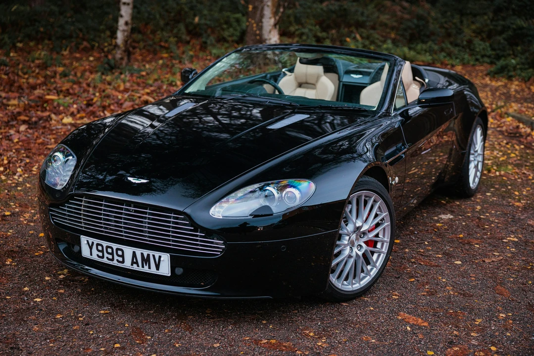 2009 Aston Martin V8 Vantage (2006-2017) - Image 10 of 21
