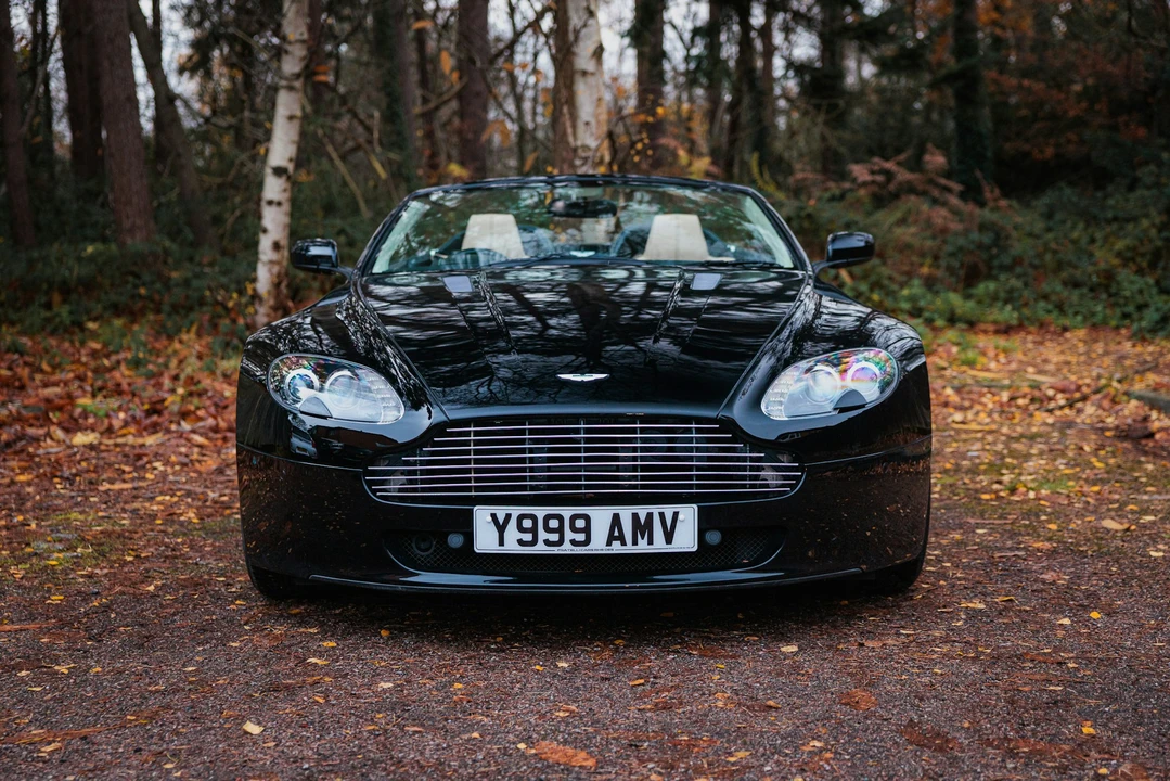 2009 Aston Martin V8 Vantage (2006-2017) - Image 2 of 21