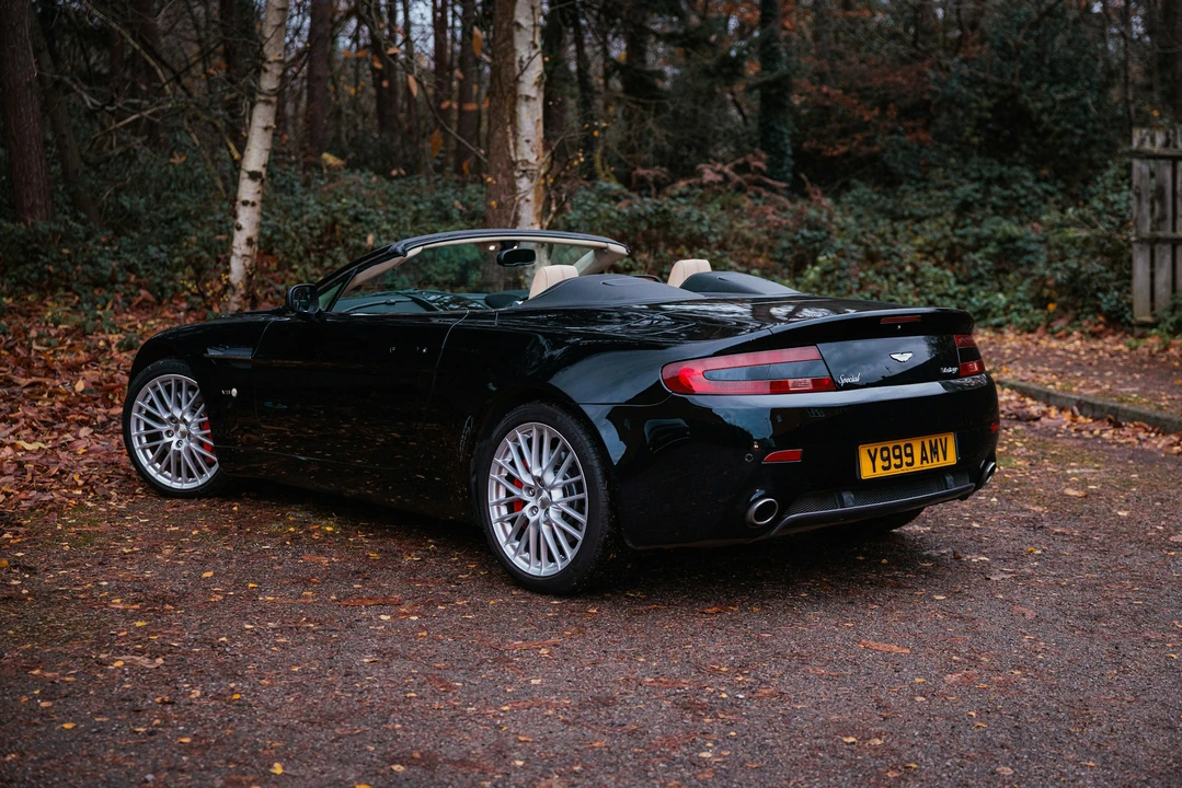 2009 Aston Martin V8 Vantage (2006-2017) - Image 5 of 21