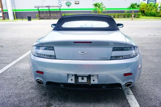 2009 Aston Martin V8 Vantage (2006-2017) - Image 15 of 31