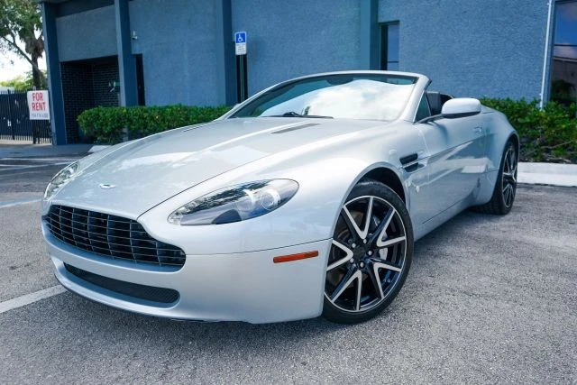 2009 Aston Martin V8 Vantage (2006-2017) - Image 18 of 31