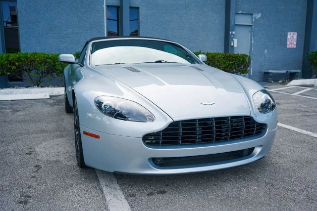 2009 Aston Martin V8 Vantage (2006-2017) - Image 6 of 31