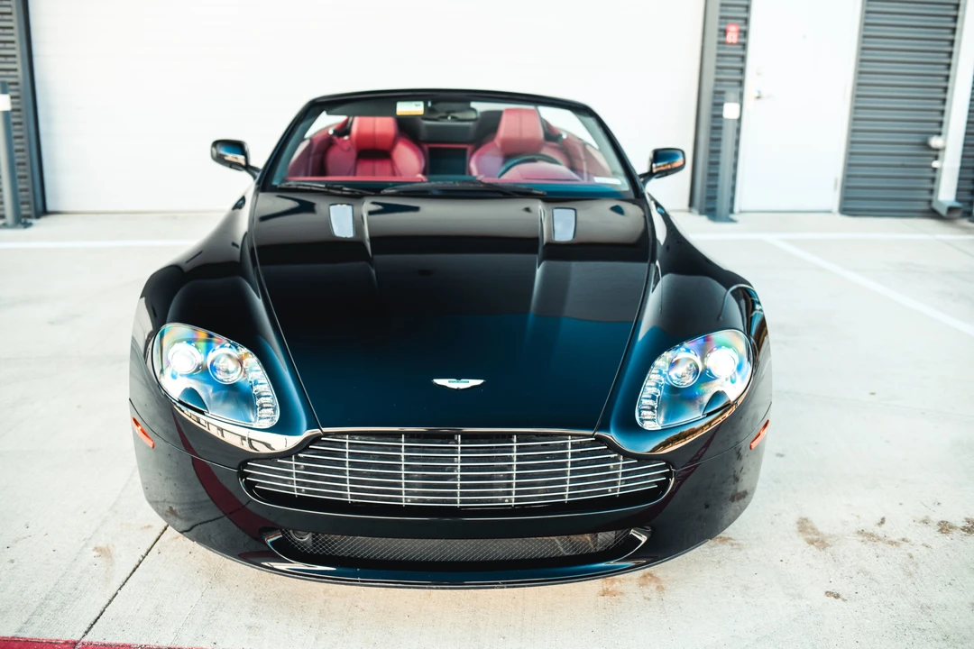 2009 Aston Martin V8 Vantage (2006-2017) - Image 11 of 31