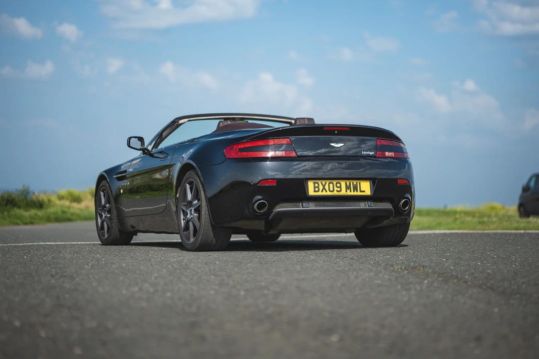 2009 Aston Martin V8 Vantage (2006-2017) - Image 5 of 31