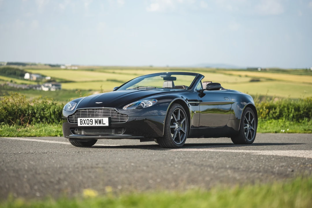 2009 Aston Martin V8 Vantage (2006-2017) - Image 3 of 31