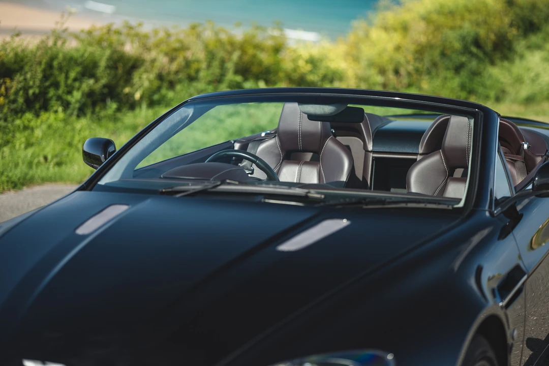 2009 Aston Martin V8 Vantage (2006-2017) - Image 24 of 31
