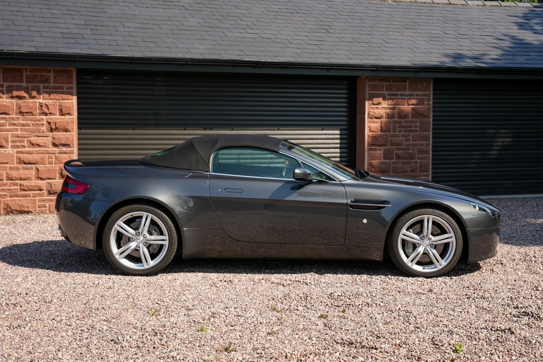 2009 Aston Martin V8 Vantage (2006-2017) - Image 4 of 31
