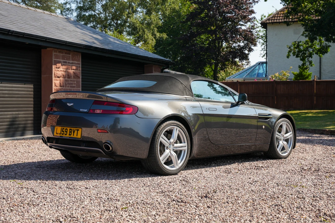 2009 Aston Martin V8 Vantage (2006-2017) - Image 5 of 31