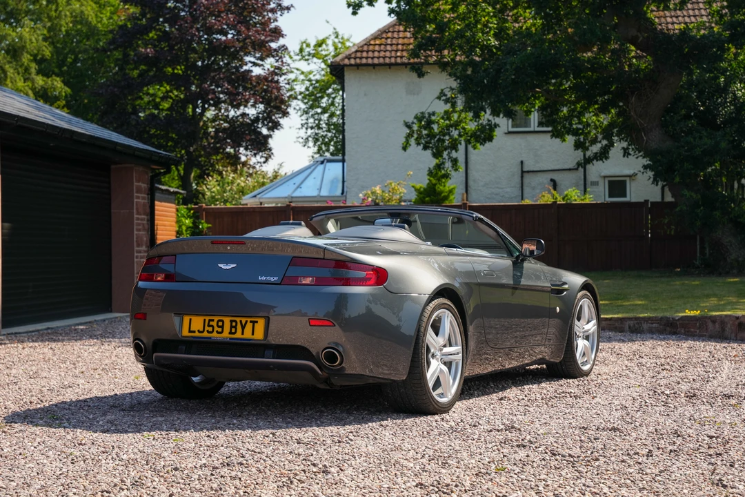 2009 Aston Martin V8 Vantage (2006-2017) - Image 14 of 31