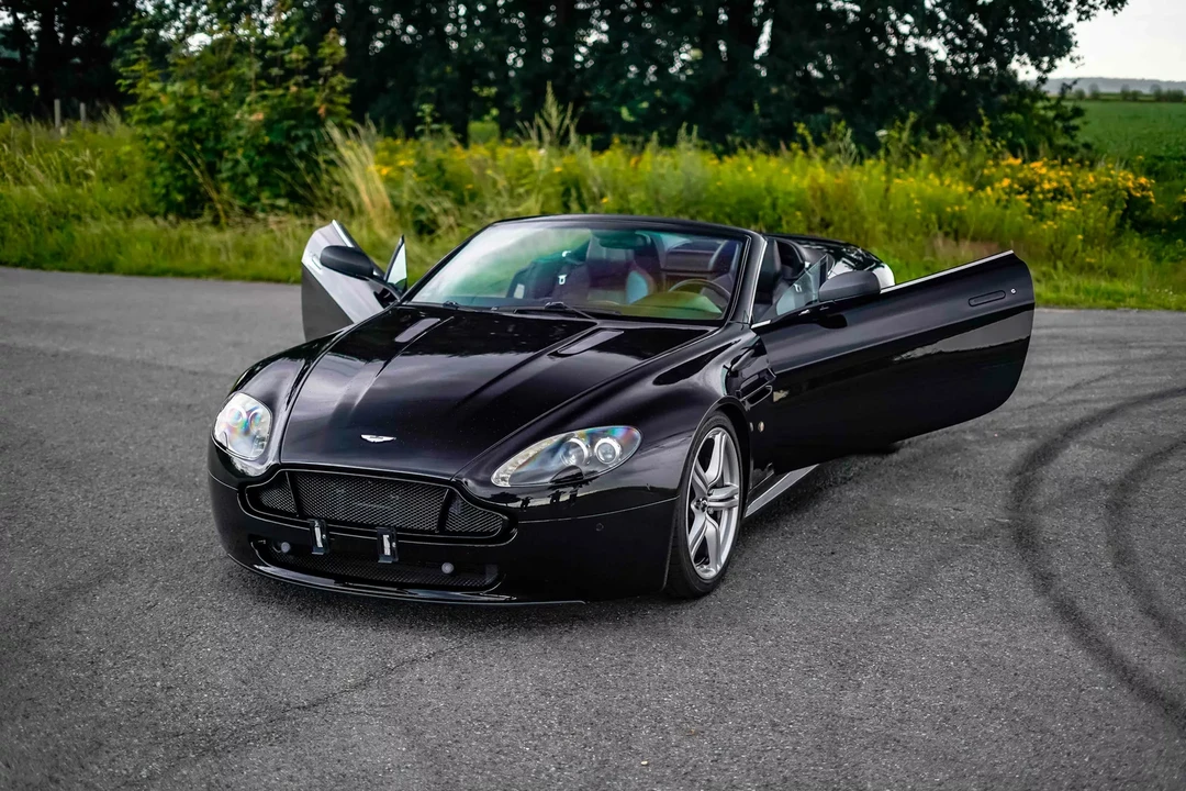 2009 Aston Martin V8 Vantage (2006-2017) - Image 12 of 31