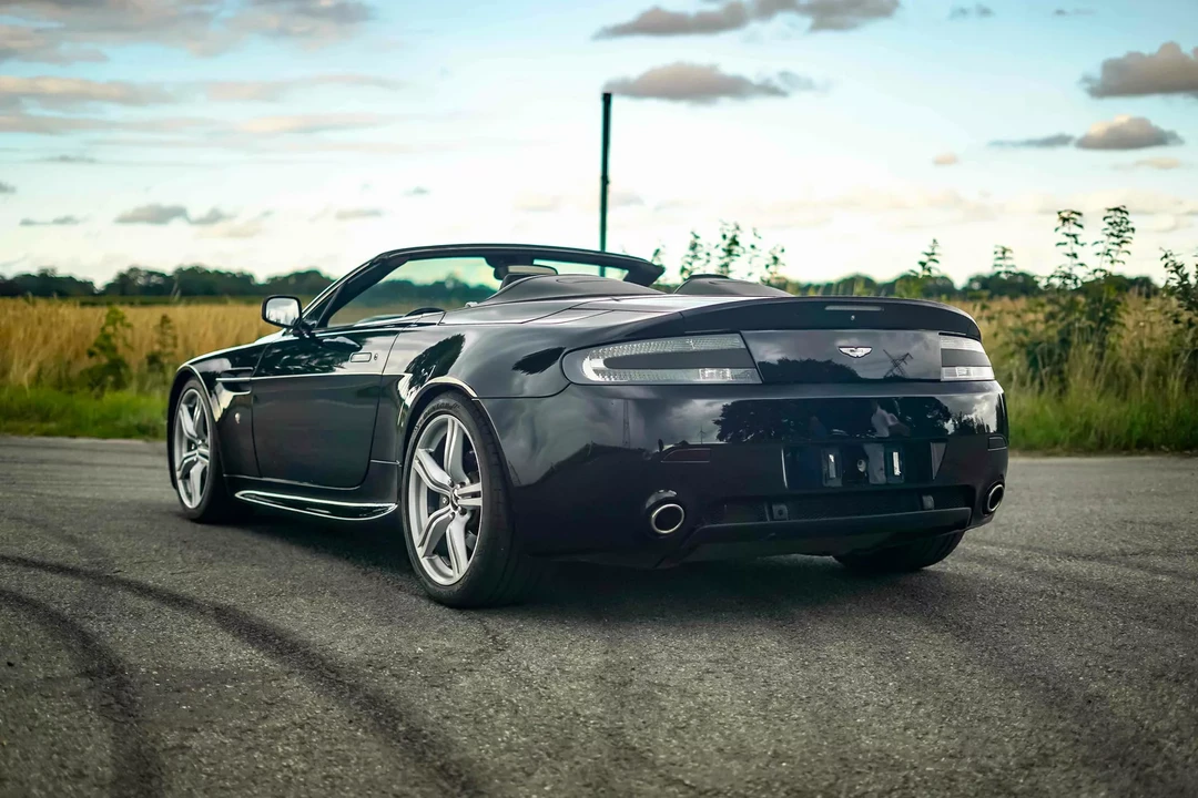 2009 Aston Martin V8 Vantage (2006-2017) - Image 16 of 31