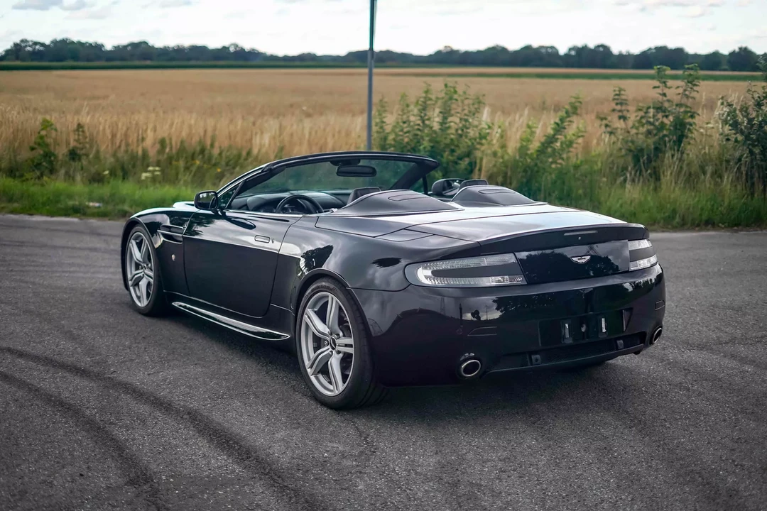 2009 Aston Martin V8 Vantage (2006-2017) - Image 6 of 31