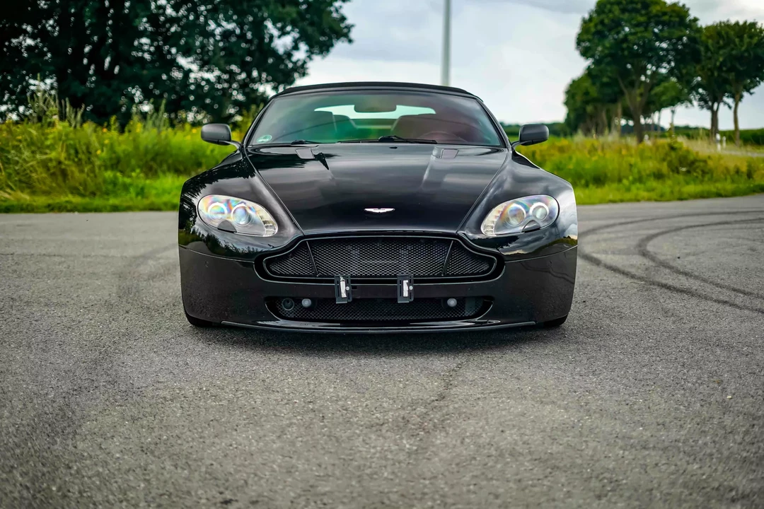 2009 Aston Martin V8 Vantage (2006-2017) - Image 3 of 31