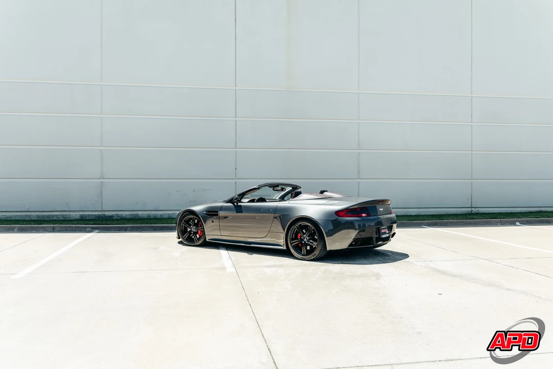 2009 Aston Martin V8 Vantage (2006-2017) - Image 17 of 31
