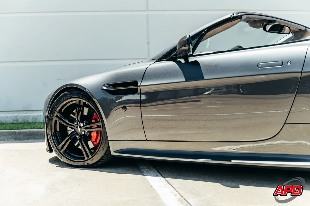 2009 Aston Martin V8 Vantage (2006-2017) - Image 27 of 31