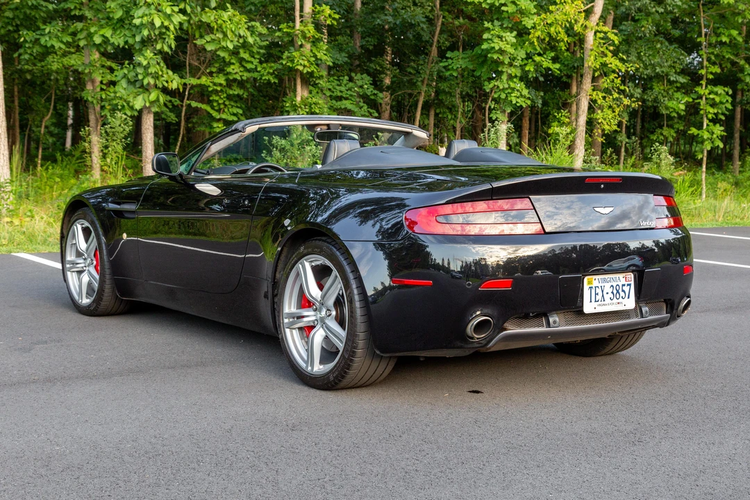 2009 Aston Martin V8 Vantage (2006-2017) - Image 4 of 31
