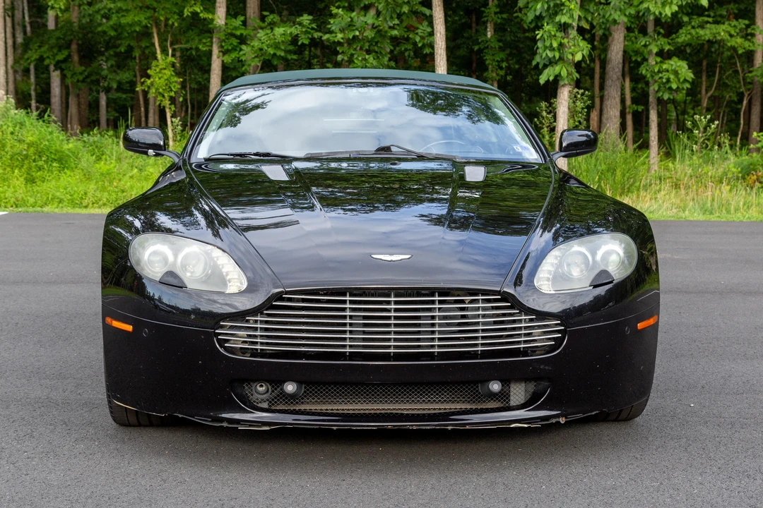 2009 Aston Martin V8 Vantage (2006-2017) - Image 2 of 31