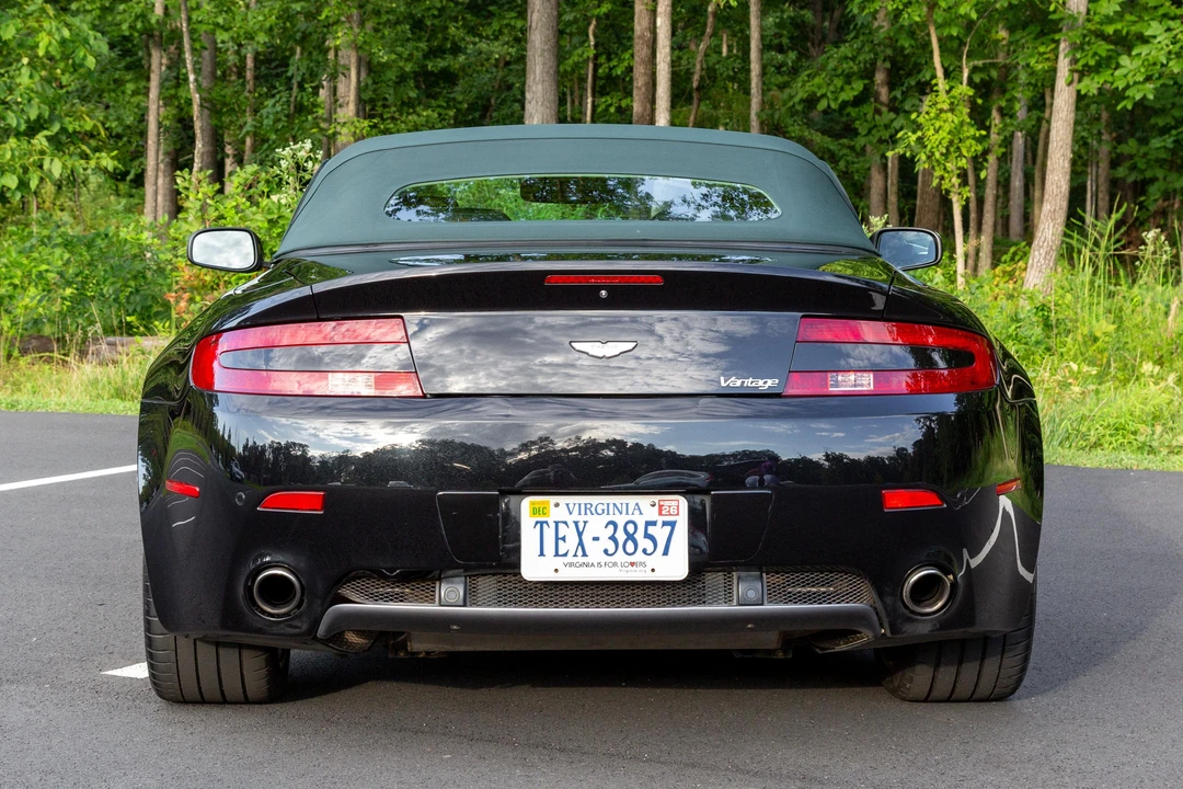 2009 Aston Martin V8 Vantage (2006-2017) - Image 5 of 31