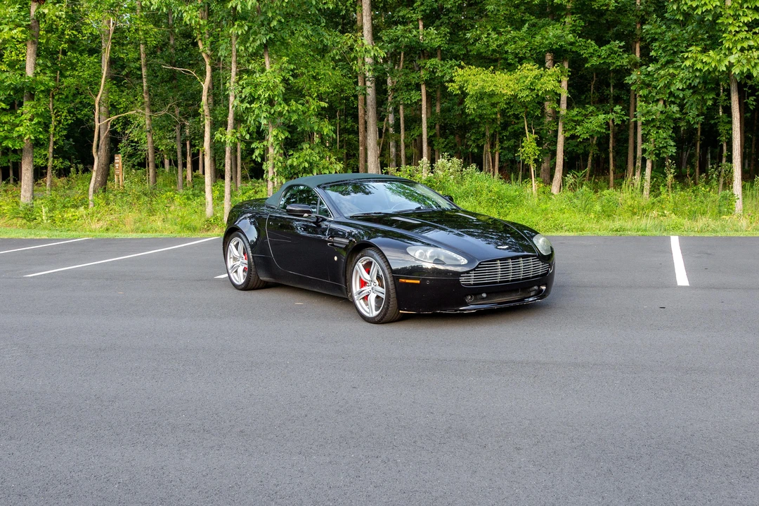 2009 Aston Martin V8 Vantage (2006-2017) - Image 21 of 31