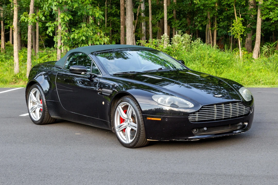 2009 Aston Martin V8 Vantage (2006-2017) - Image 23 of 31