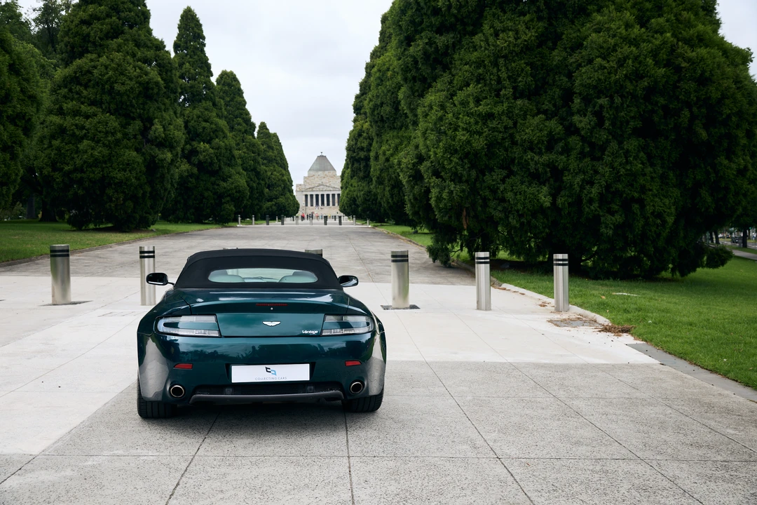 2009 Aston Martin V8 Vantage (2006-2017) - Image 14 of 31