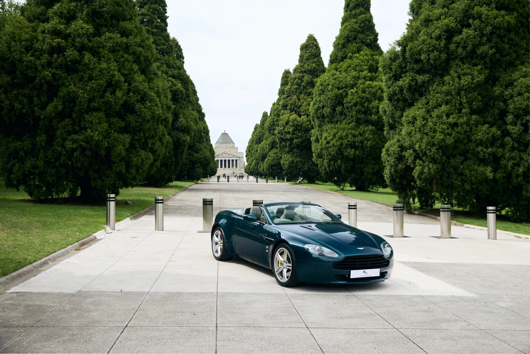 2009 Aston Martin V8 Vantage (2006-2017) - Image 15 of 31