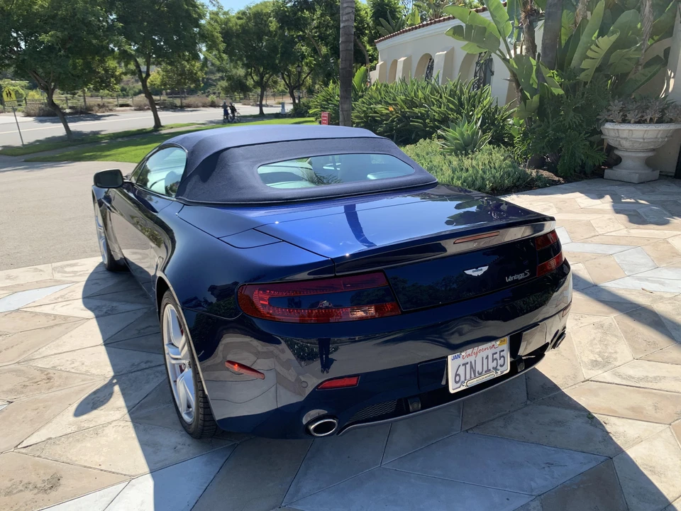2009 Aston Martin V8 Vantage (2006-2017) - Image 12 of 31