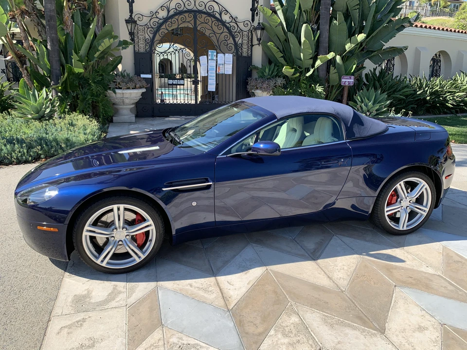 2009 Aston Martin V8 Vantage (2006-2017) - Image 2 of 31