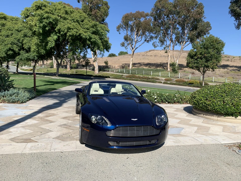 2009 Aston Martin V8 Vantage (2006-2017) - Image 17 of 31