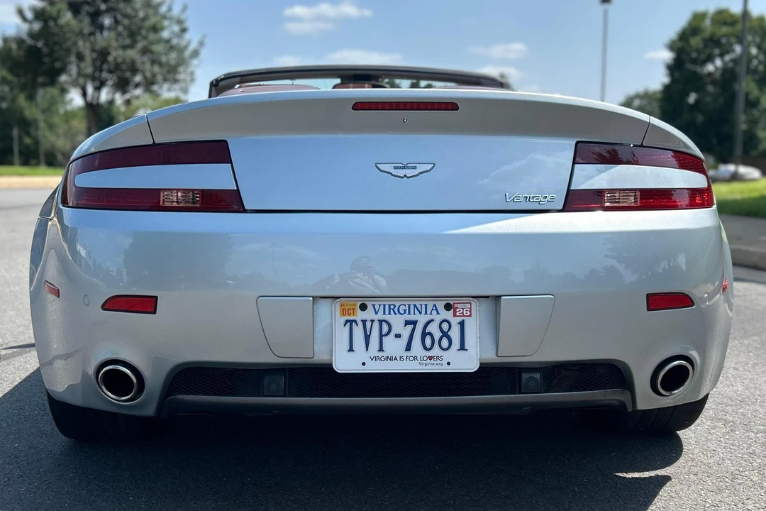 2009 Aston Martin V8 Vantage (2006-2017) - Image 5 of 31