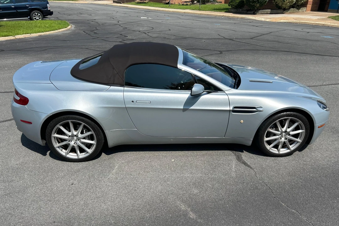 2009 Aston Martin V8 Vantage (2006-2017) - Image 3 of 31