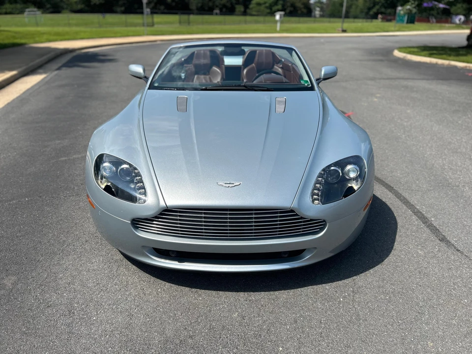 2009 Aston Martin V8 Vantage (2006-2017) - Image 6 of 31