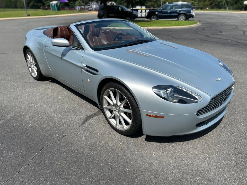 2009 Aston Martin V8 Vantage (2006-2017) - Image 15 of 31