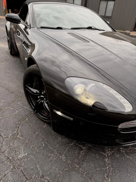 2009 Aston Martin V8 Vantage (2006-2017) - Image 16 of 31