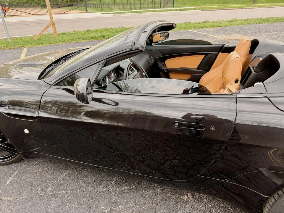 2009 Aston Martin V8 Vantage (2006-2017) - Image 19 of 31