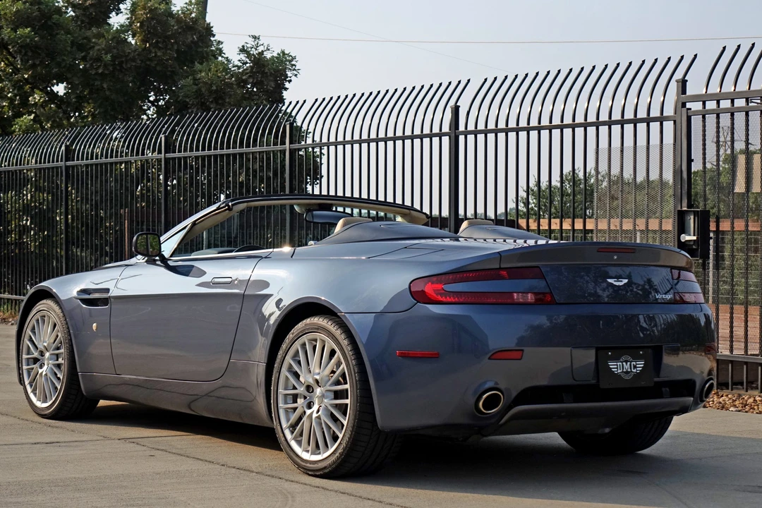 2009 Aston Martin V8 Vantage (2006-2017) - Image 10 of 31