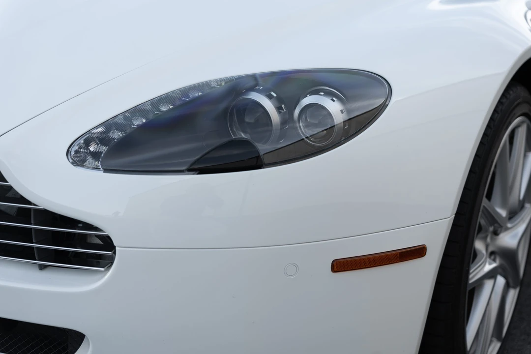 2009 Aston Martin V8 Vantage (2006-2017) - Image 24 of 31