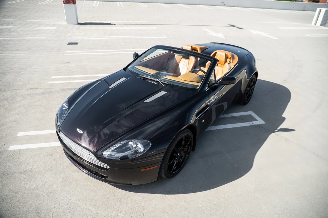 2009 Aston Martin V8 Vantage (2006-2017) - Image 17 of 31