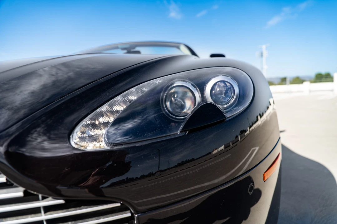 2009 Aston Martin V8 Vantage (2006-2017) - Image 25 of 31
