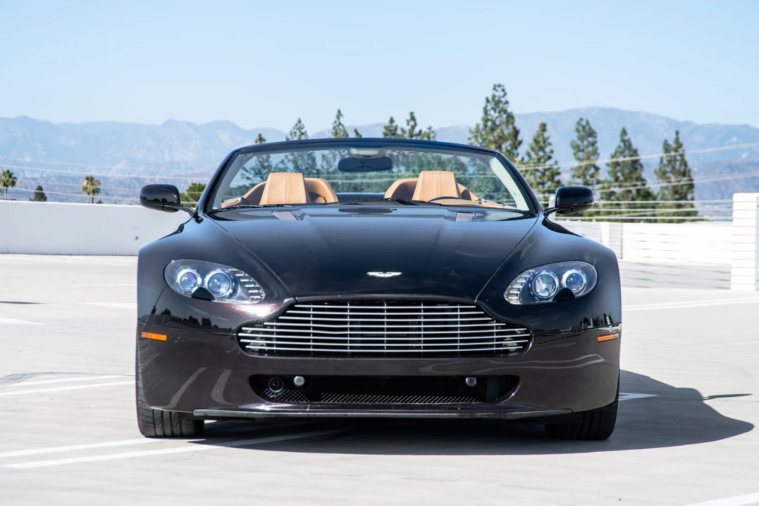 2009 Aston Martin V8 Vantage (2006-2017) - Image 3 of 31