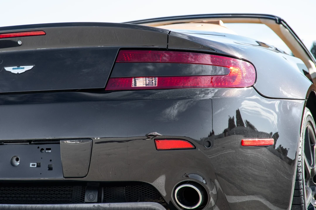 2009 Aston Martin V8 Vantage (2006-2017) - Image 24 of 31