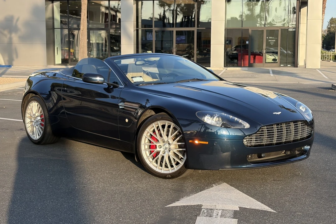 2009 Aston Martin V8 Vantage (2006-2017) - Image 1 of 31