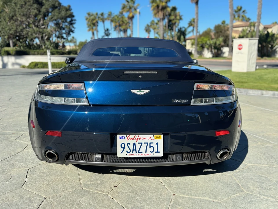 2009 Aston Martin V8 Vantage (2006-2017) - Image 29 of 31