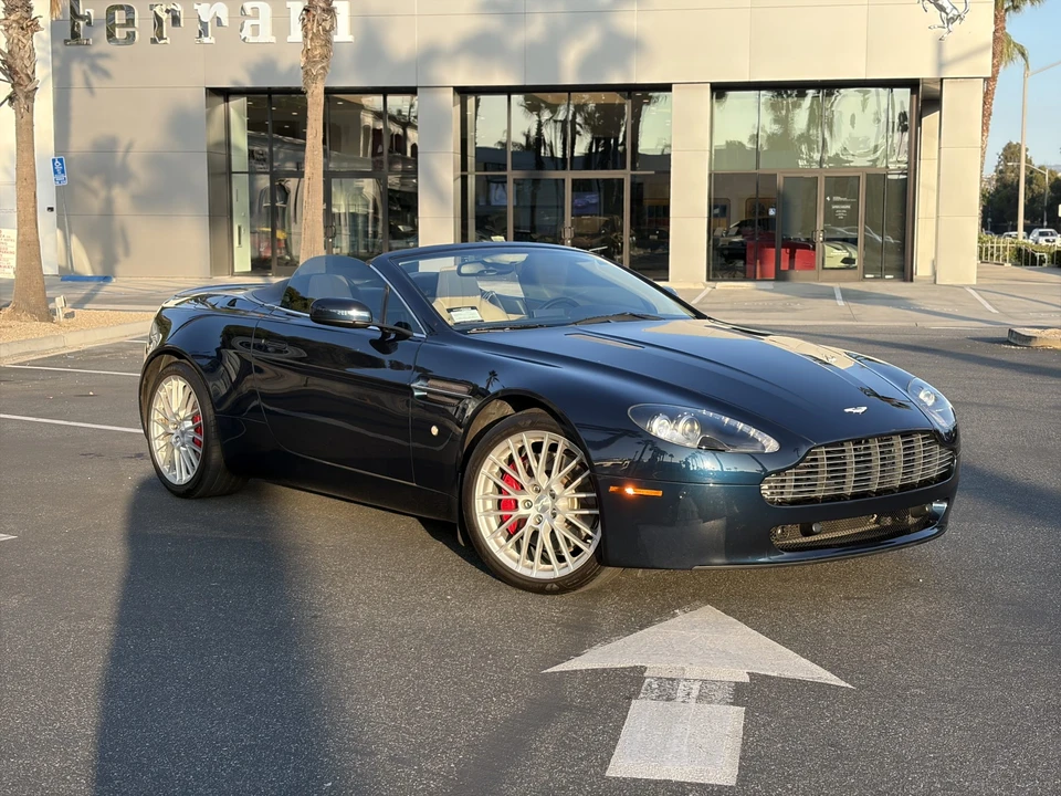 2009 Aston Martin V8 Vantage (2006-2017) - Image 17 of 31