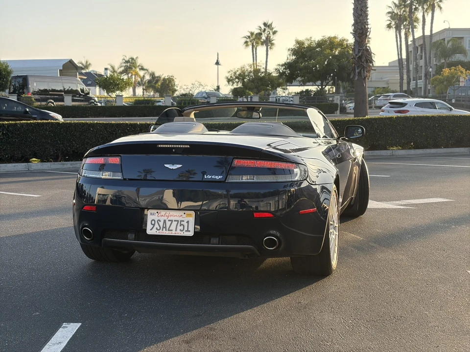 2009 Aston Martin V8 Vantage (2006-2017) - Image 13 of 31