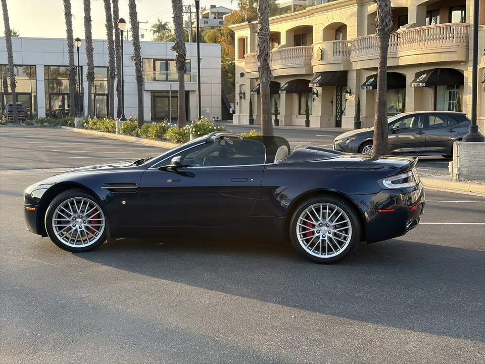 2009 Aston Martin V8 Vantage (2006-2017) - Image 7 of 31