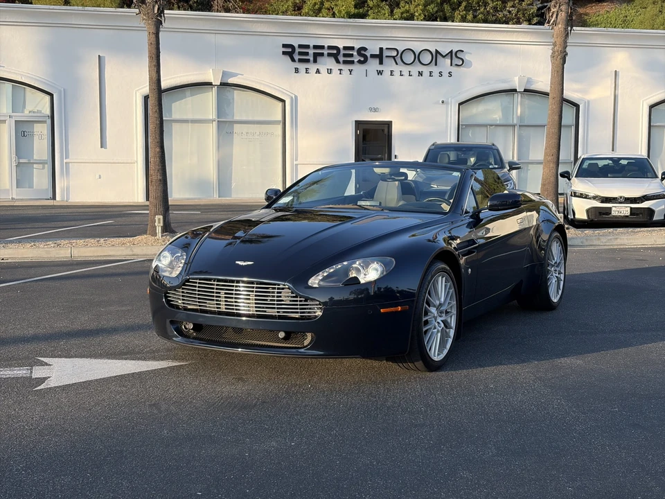 2009 Aston Martin V8 Vantage (2006-2017) - Image 2 of 31