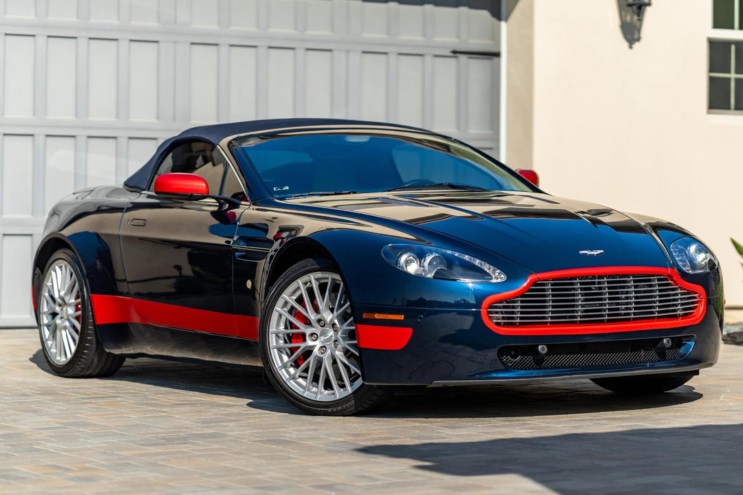2009 Aston Martin V8 Vantage (2006-2017) - Image 16 of 31
